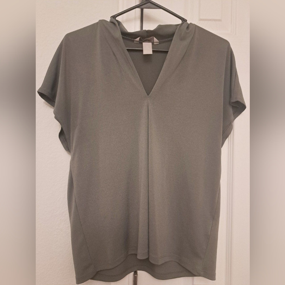 Green H&M Women's Business Top - Small